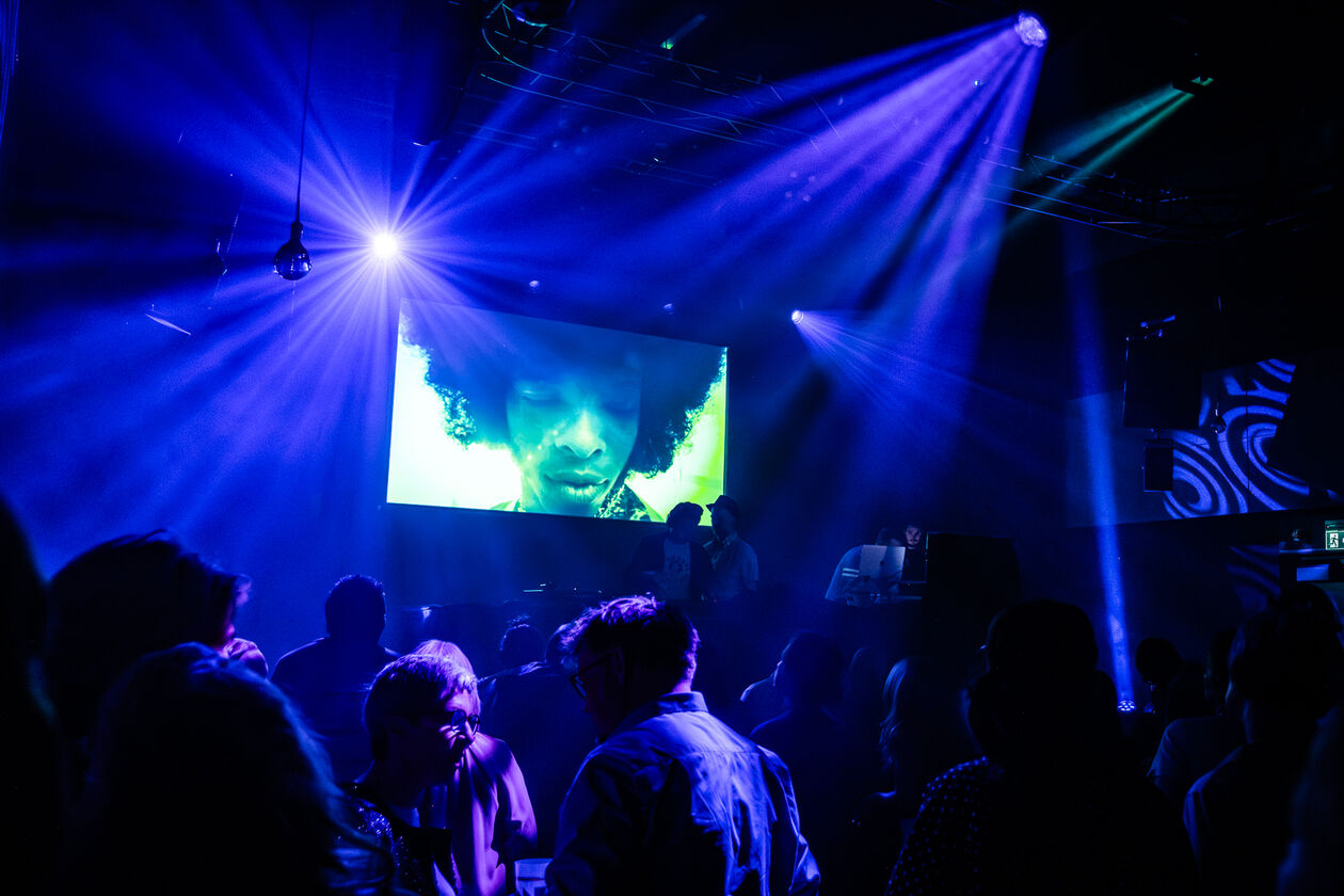 1-We Honour- Prince-Serge Hasperhoven