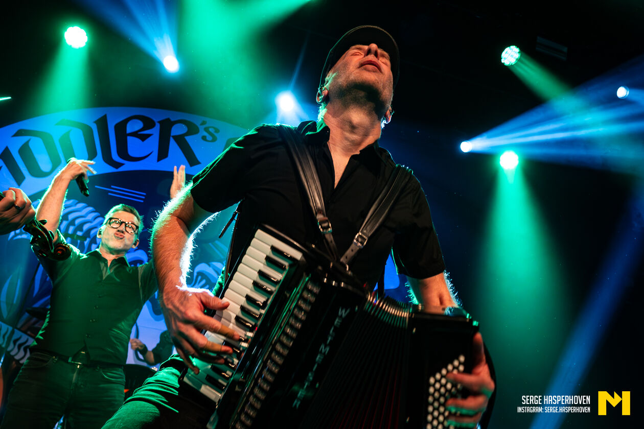 11-Fiddler's Green-Serge Hasperhoven