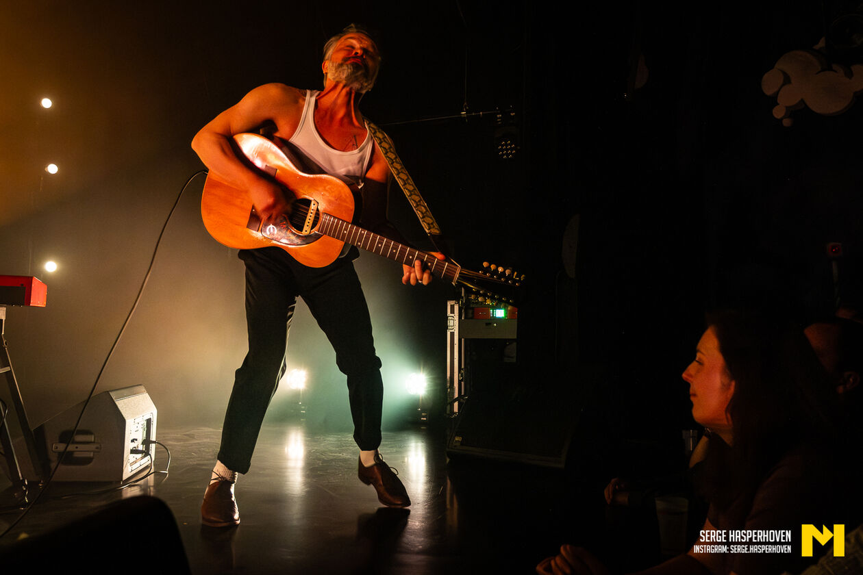 12-The Tallest Man On Earth-Serge Hasperhoven