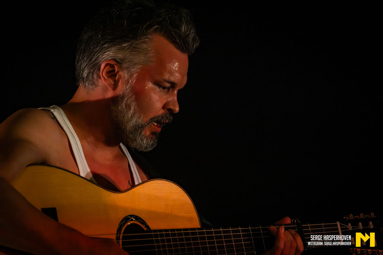 14-The Tallest Man On Earth-Serge Hasperhoven