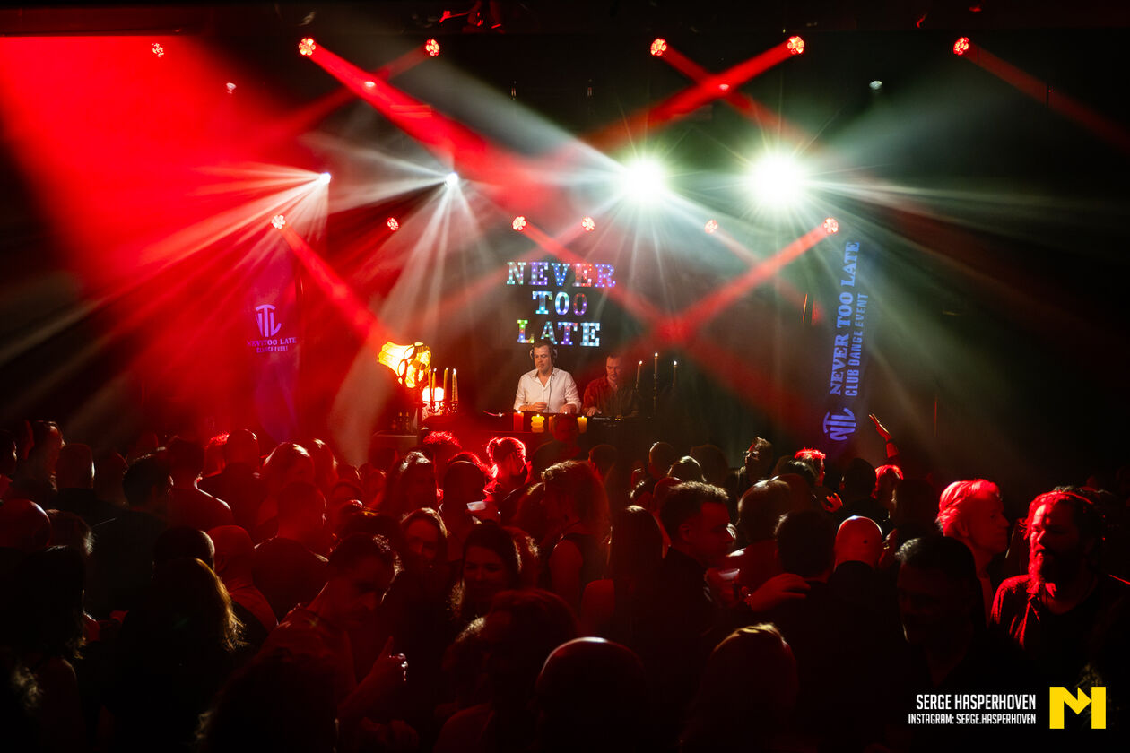 15-Never Too Late-Serge Hasperhoven