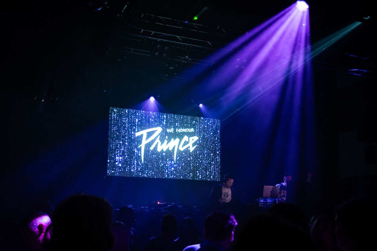 2-We Honour- Prince-Serge Hasperhoven