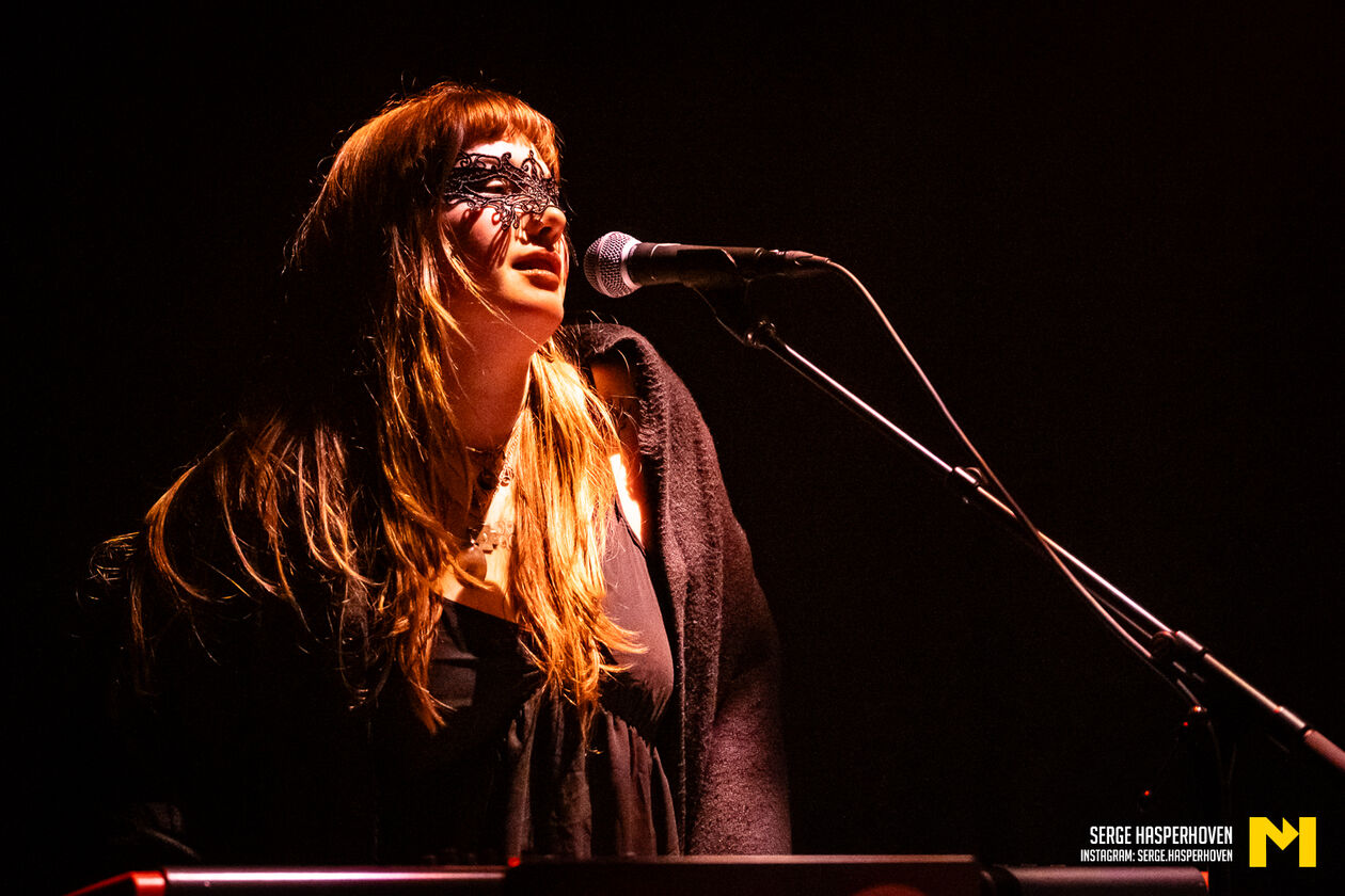 21-Sosha Sophia-Serge Hasperhoven