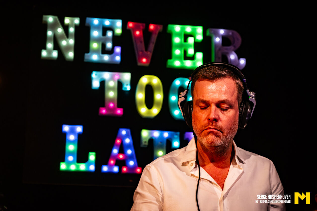 5-Never Too Late-Serge Hasperhoven