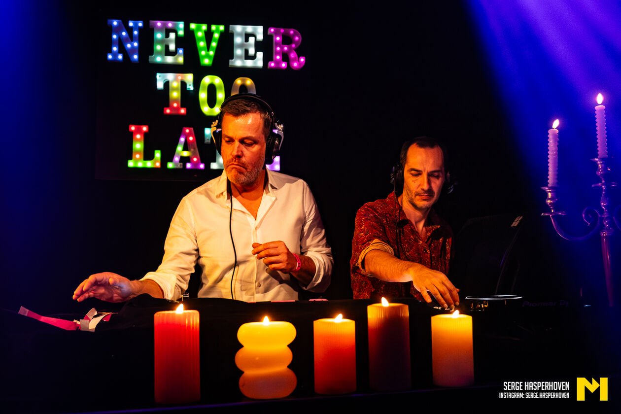 7-Never Too Late-Serge Hasperhoven