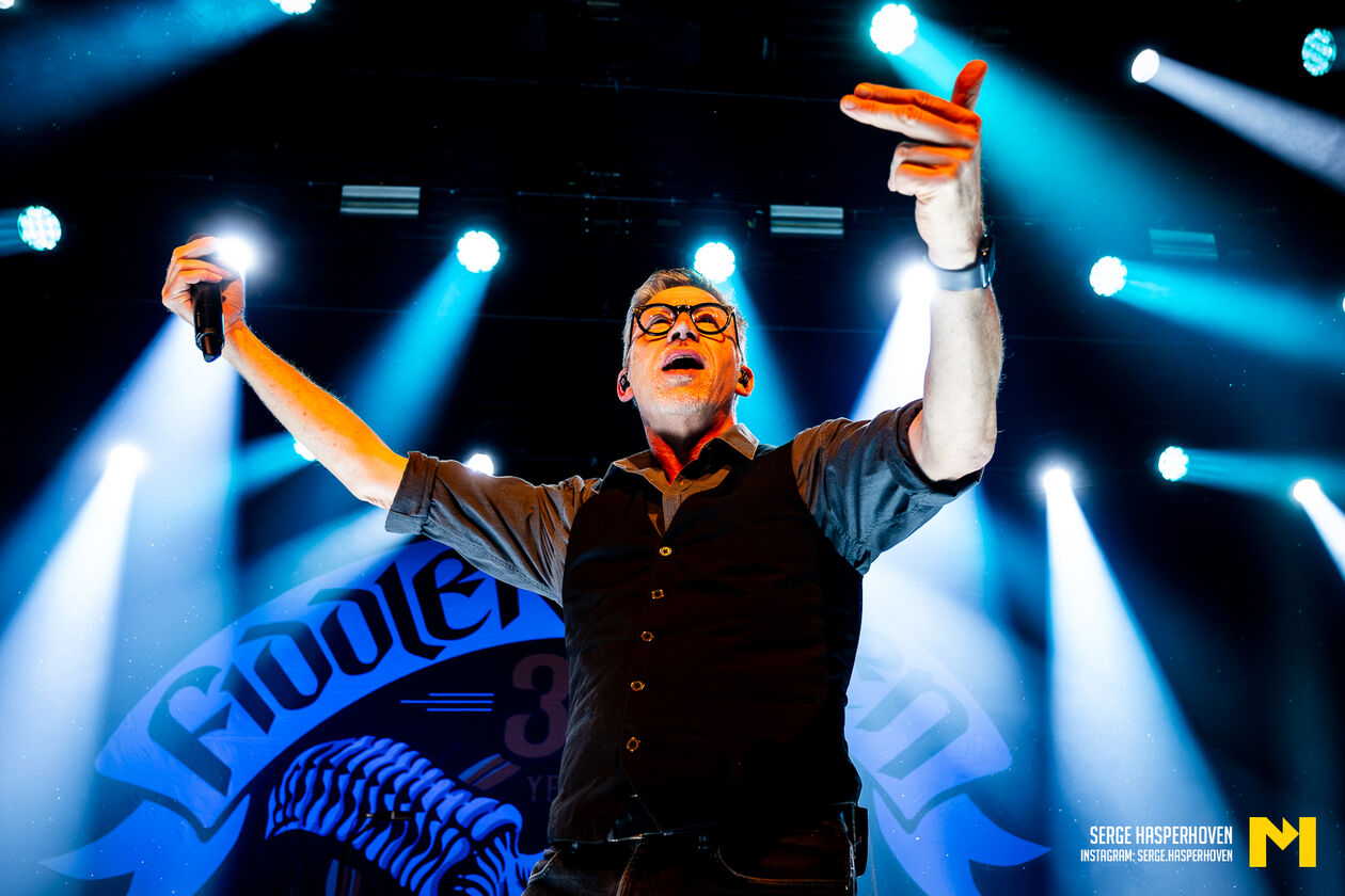 8-Fiddler's Green-Serge Hasperhoven