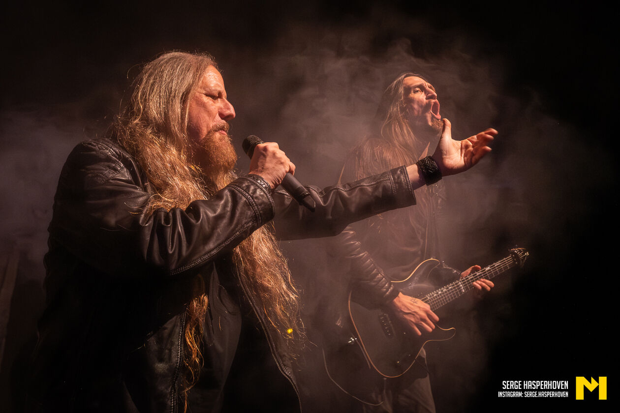 9-Leaves' Eyes-Serge Hasperhoven