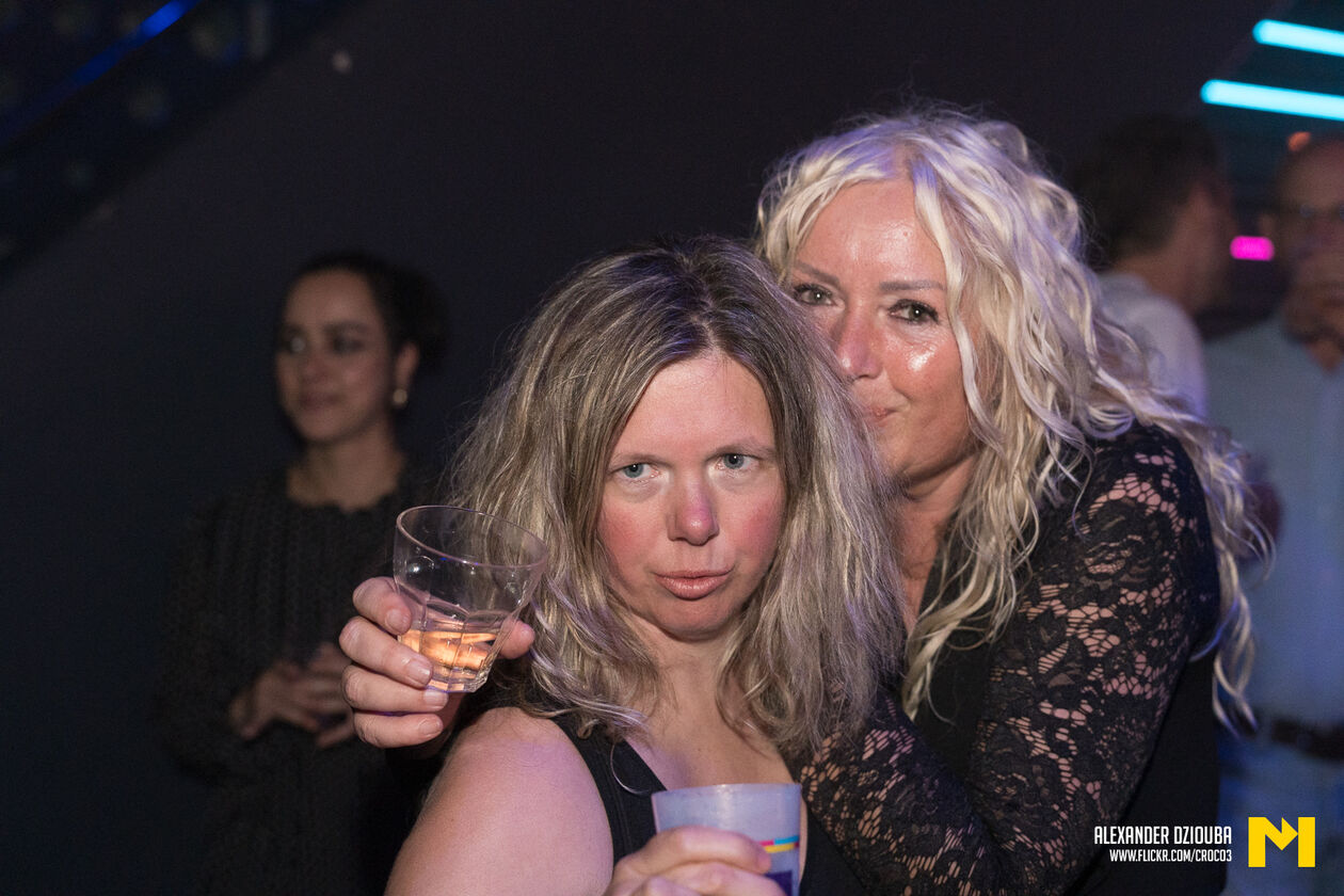 Aldzi_261003_2423