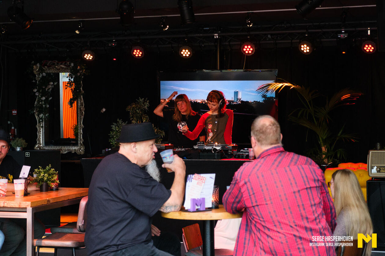 Beerland-008-Sfeer-Serge Hasperhoven