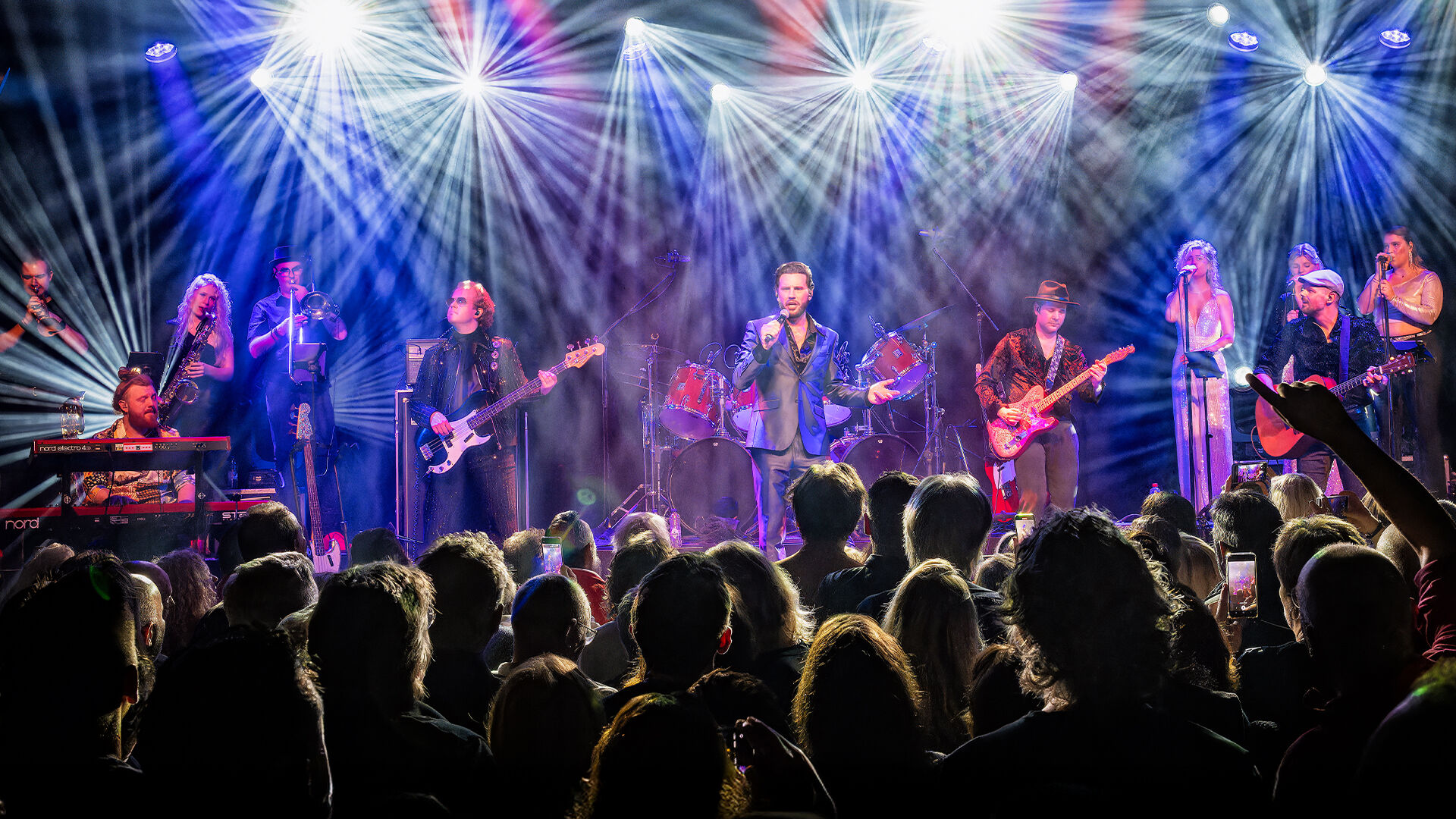 Bouke & the ElvisMatters band in Metropool Bud Stage, Hengelo