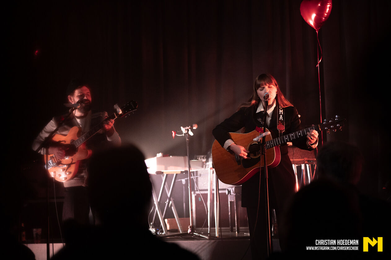 ChristianHoedeman-Instagram-ChrisEnschedel;courtney-23