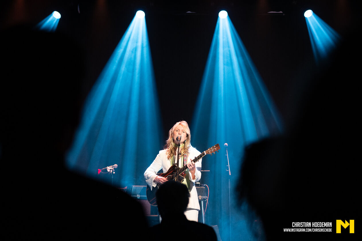 ChristianHoedeman-Instagram-ChrisEnschedel;courtney-90