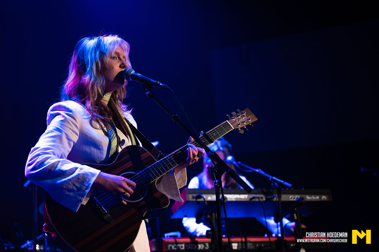 ChristianHoedeman-Instagram-ChrisEnschedel;courtney-95