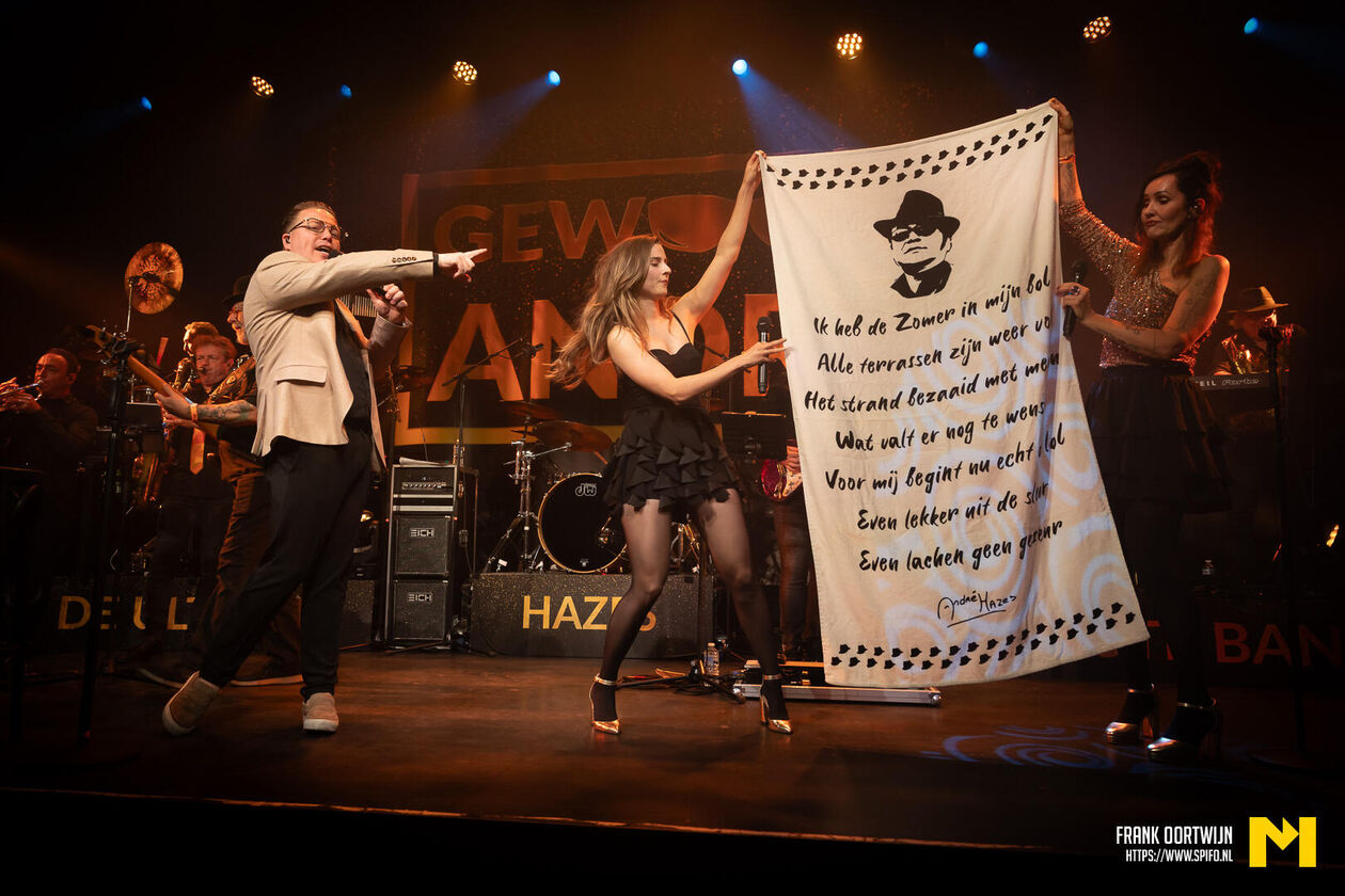 Enschede Zingt: Gewoon André