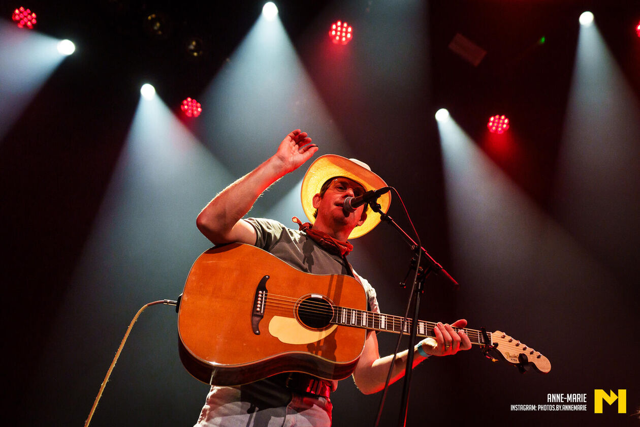 Heartland-36-Sam Outlaw-Anne-Marie Kok