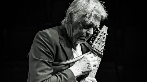 Iconic Albums - Cut & NEWS van Golden Earring