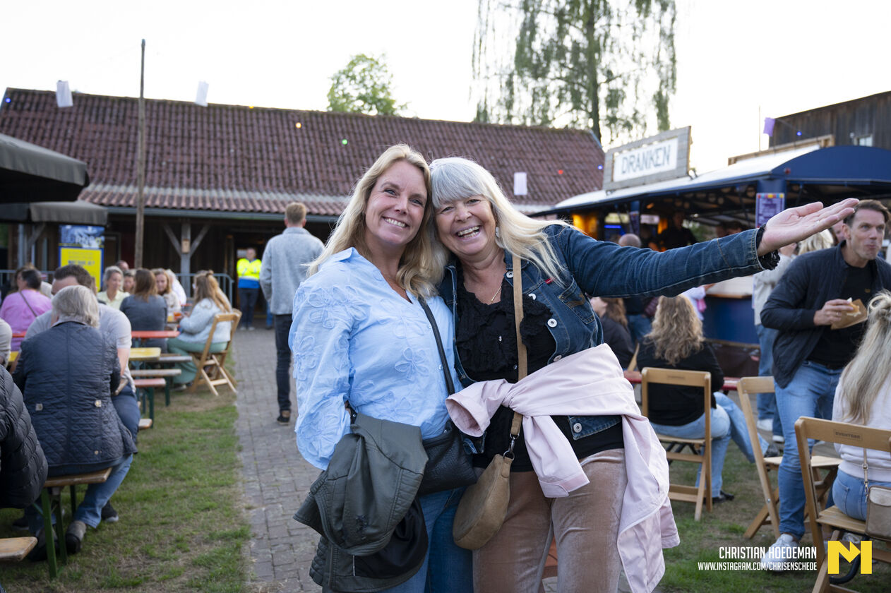 Ilse DeLange - ChristianHoedeman;-0671