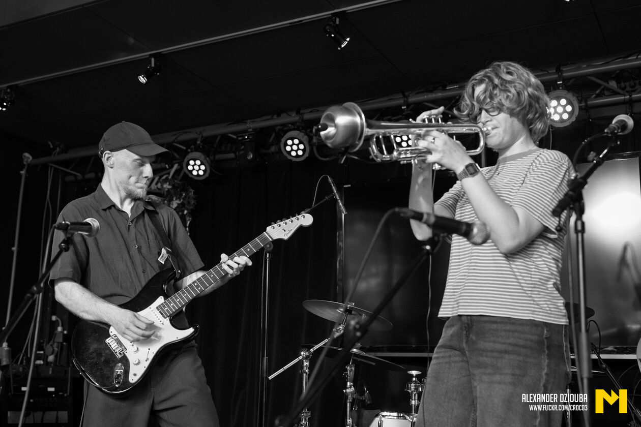 JazzRock Cafe - Talent show!