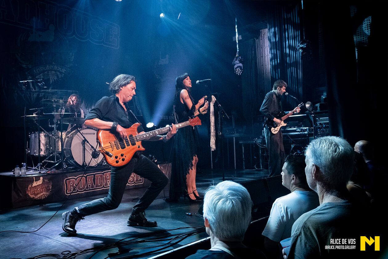 Legends_of_Rock_Roadhouse_15