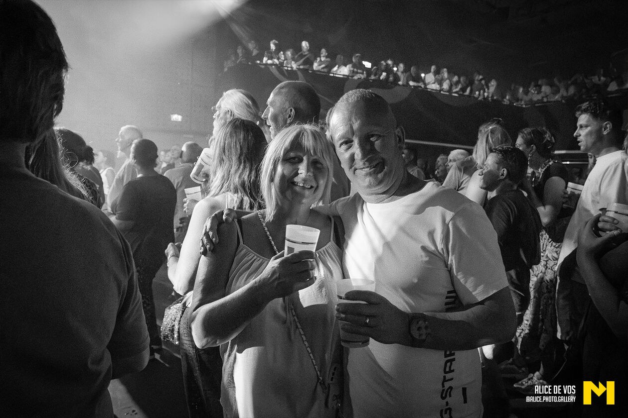 Legends_of_Rock_Roadhouse_21