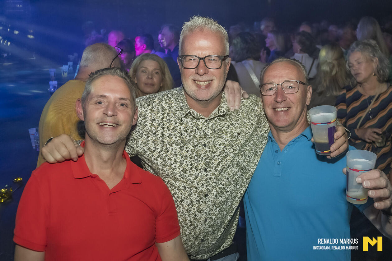 LR Gerard Ekdom Renaldo Markus-6277