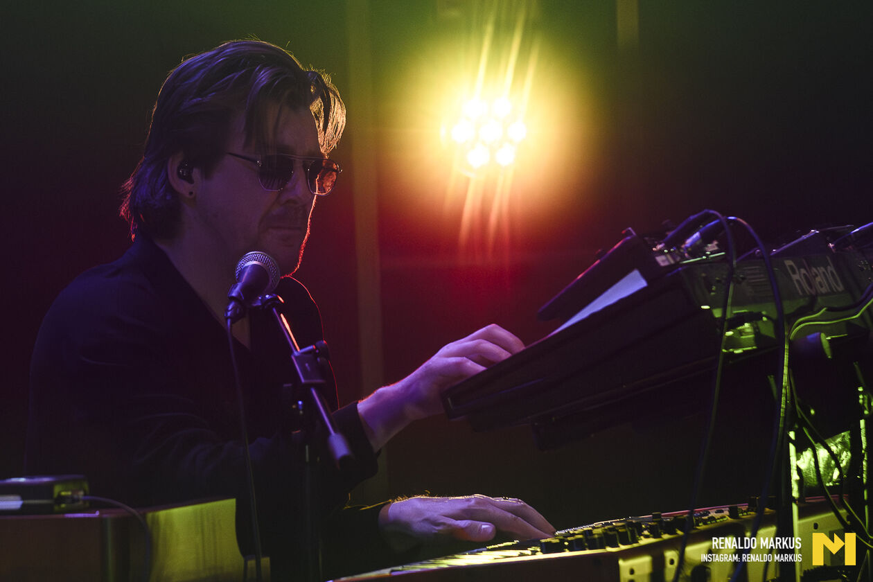 LR mtp Gare du Nord-380