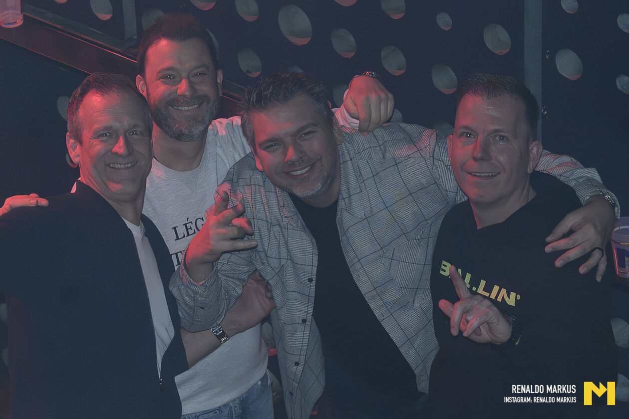 LR MTP Kurtis Blow-874