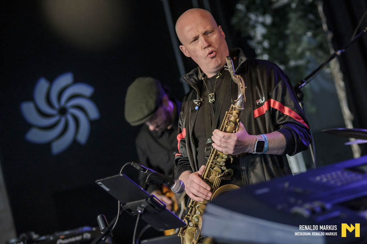 LR mtp Rush Hour 2-52