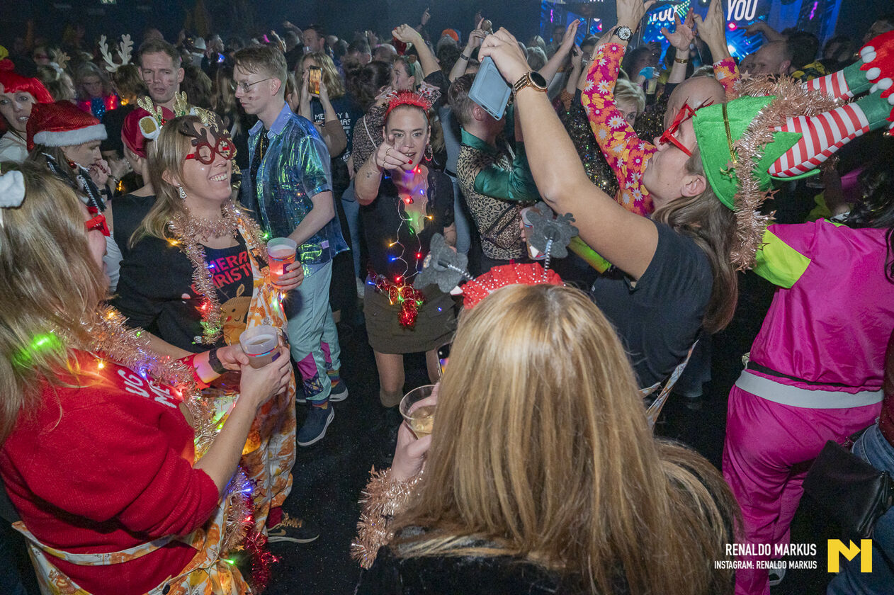 LR Q Music dec 2025 mtp -111