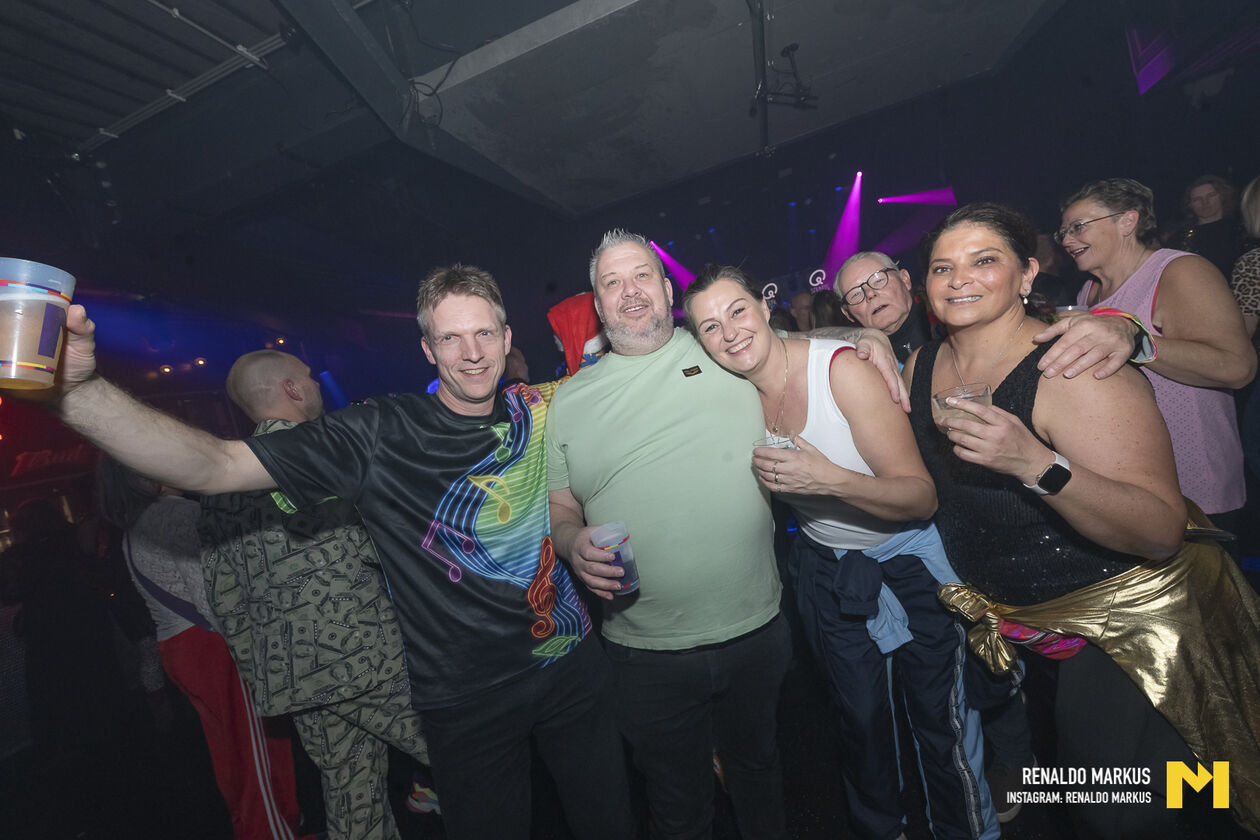 LR Q Music dec 2025 mtp -219