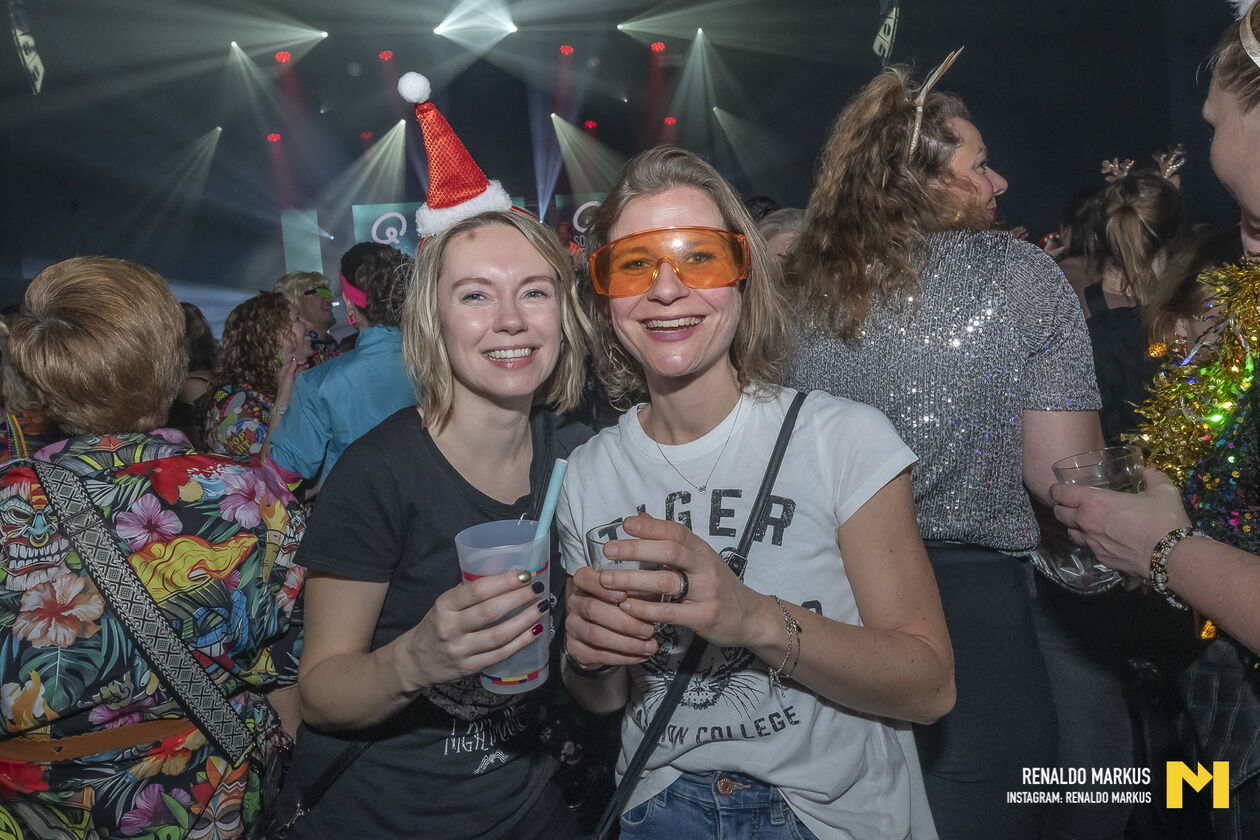 LR Q Music dec 2025 mtp -412