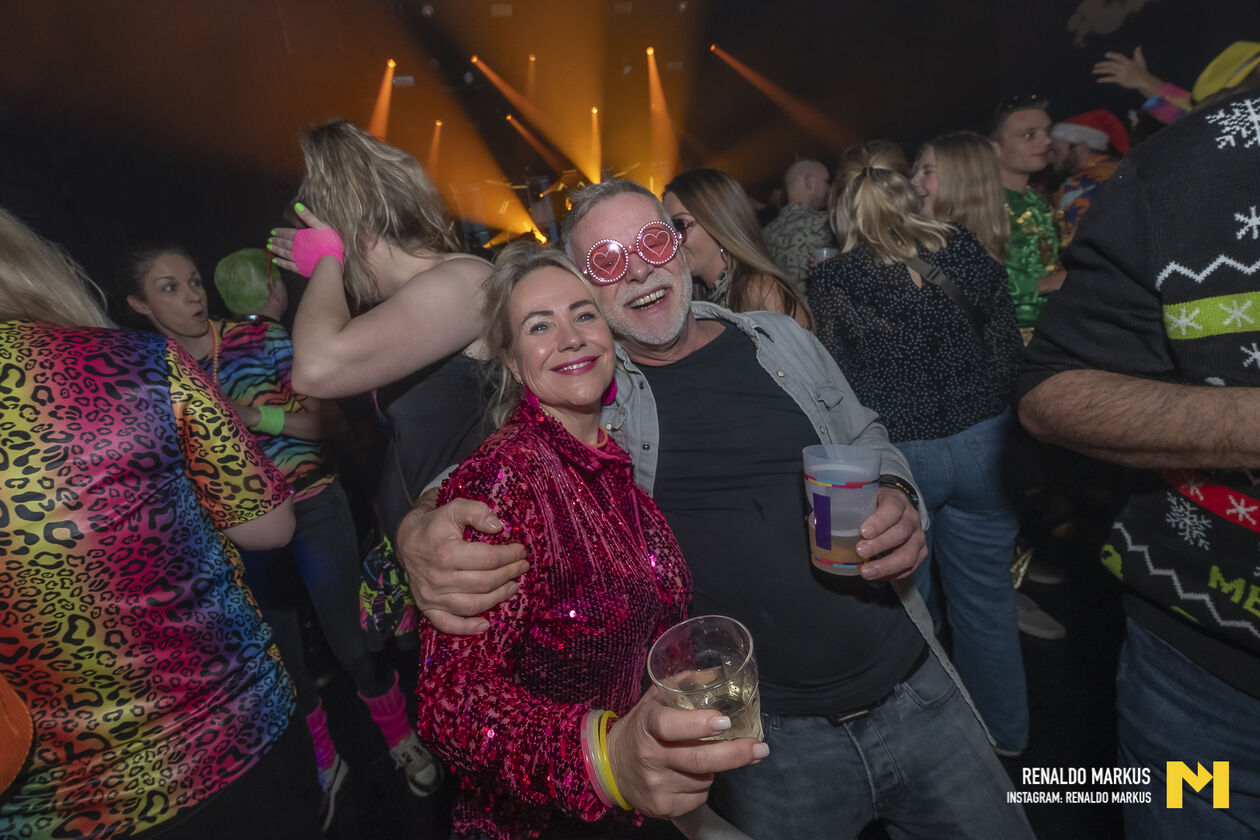 LR Q Music dec 2025 mtp -42