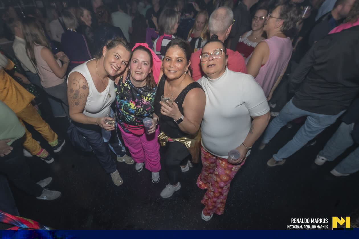 LR Q Music dec 2025 mtp -618