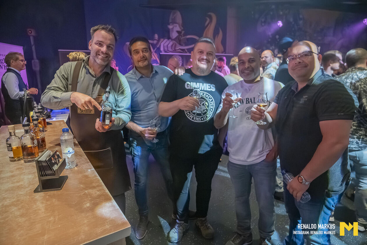 LR Whiskey and Music Renaldo-127