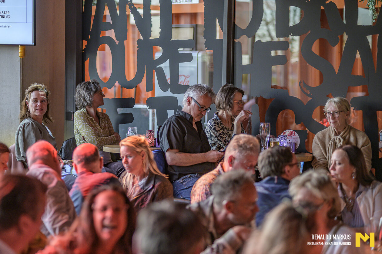 LRComedy night 2026-04 mtp-14