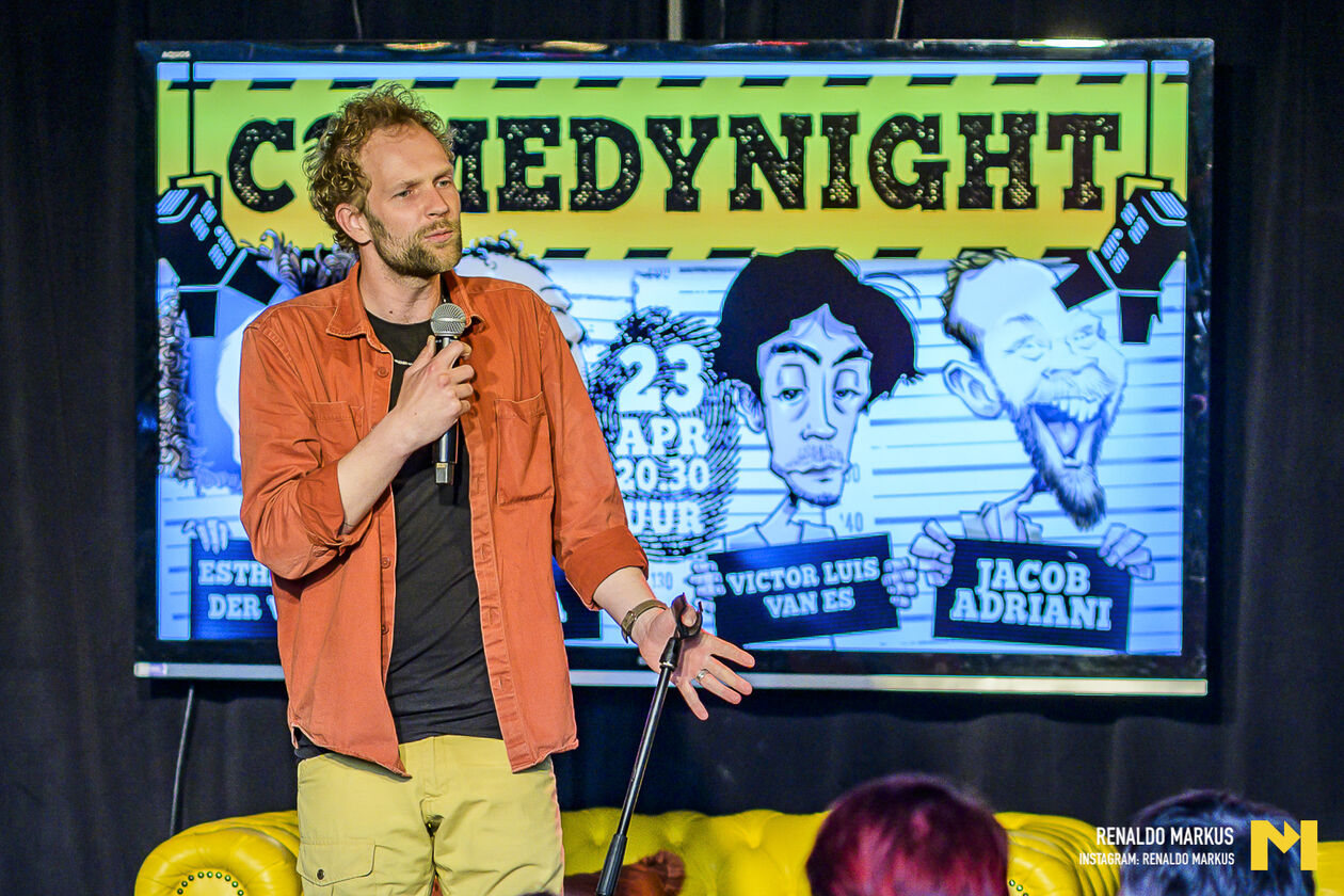 LRComedy night 2026-04 mtp-16