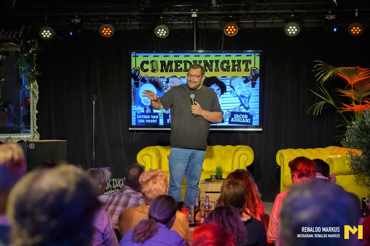LRComedy night 2026-04 mtp-60