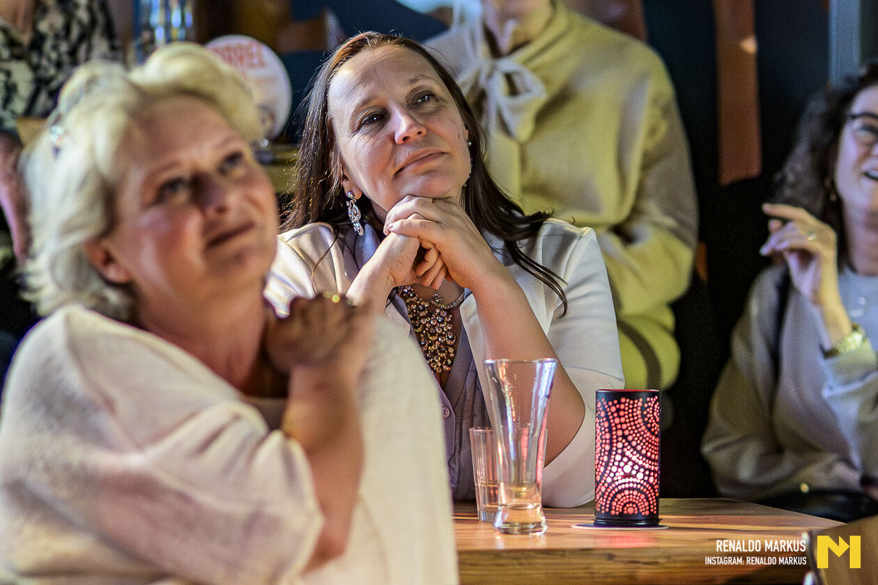 LRComedy night 2026-04 mtp-70