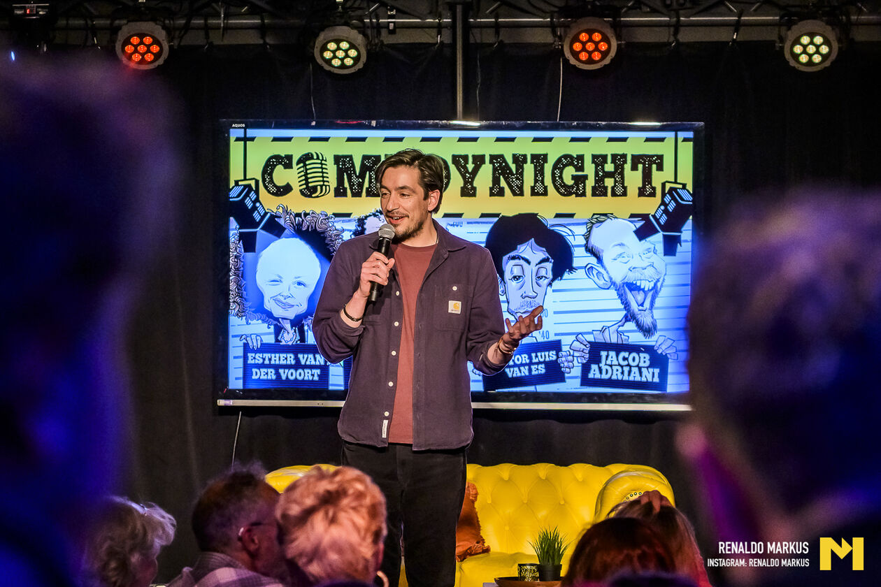 LRComedy night 2026-04 mtp-74