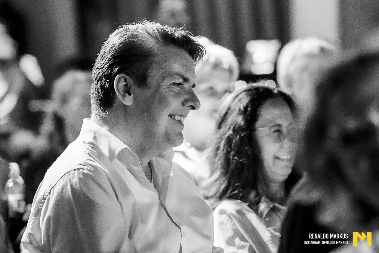 LRComedy night 2026-04 mtp-75