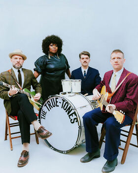 Michelle David & The True-tones 