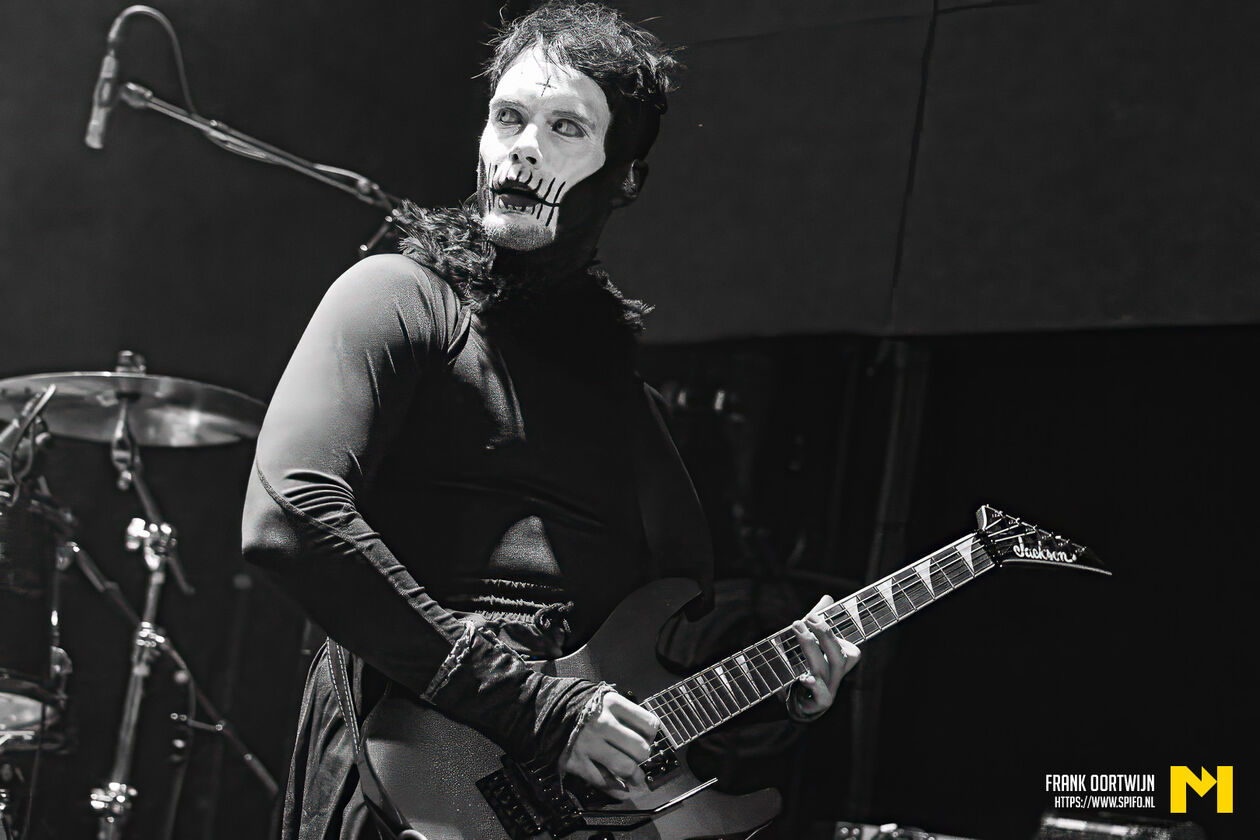 NuMetal-20251128-0033