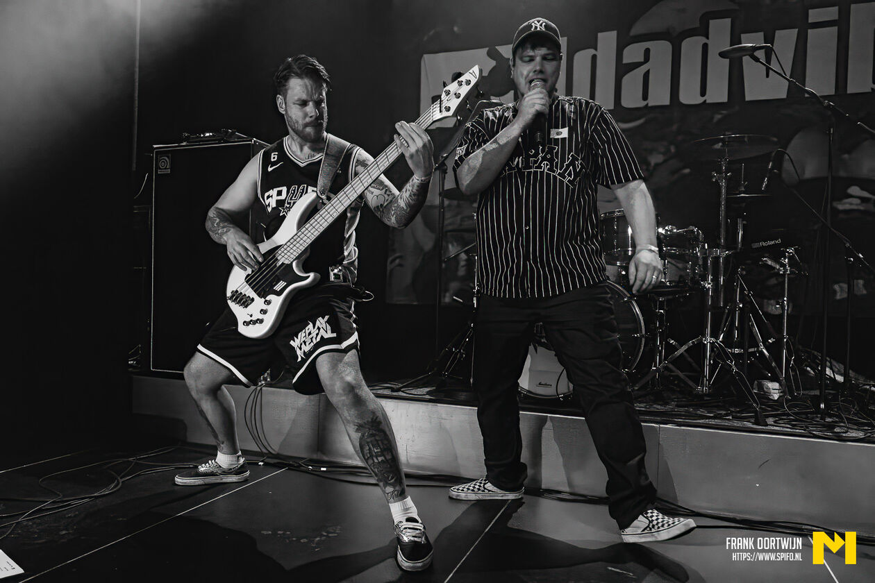 NuMetal-20251128-0069