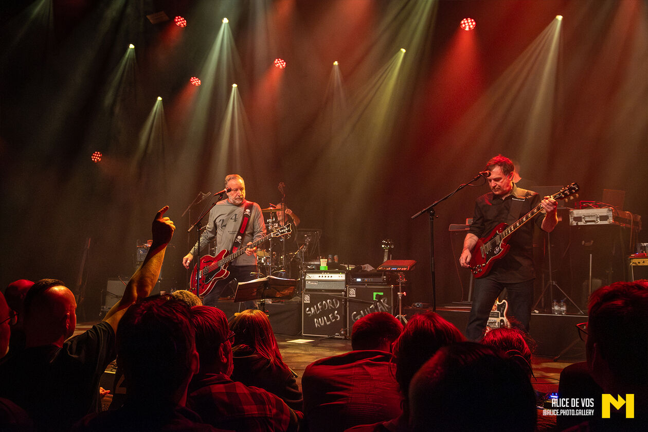 Peter_Hook_And_The_Light_16