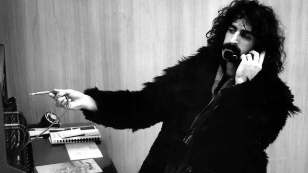 Popdocs: Zappa