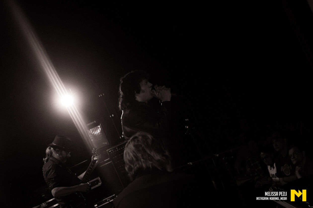 THEDOORSALIVE 120925-6