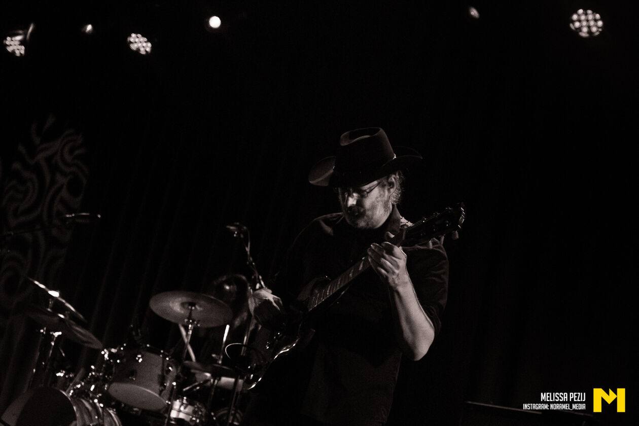 THEDOORSALIVE 120925-7