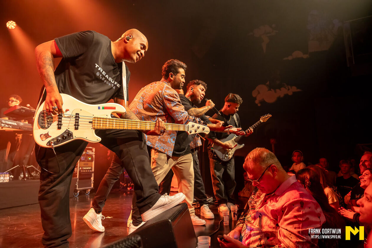 Treasure-20251031-0083