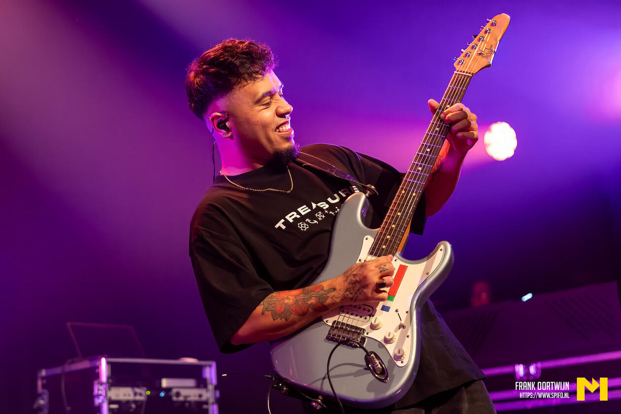 Treasure-20251031-0093